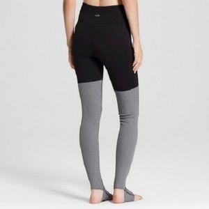 C9 Champion Freedom V Waist Stirrup Leggings Size XXL NWT